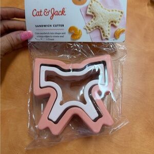 Cat & Jack Pink Bow 🎀 Sandwich Cutter